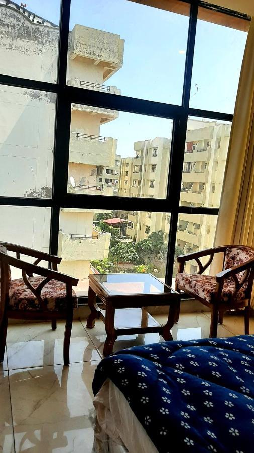 Hotel Hollywood - Family Hotel Zirakpur 外观 照片